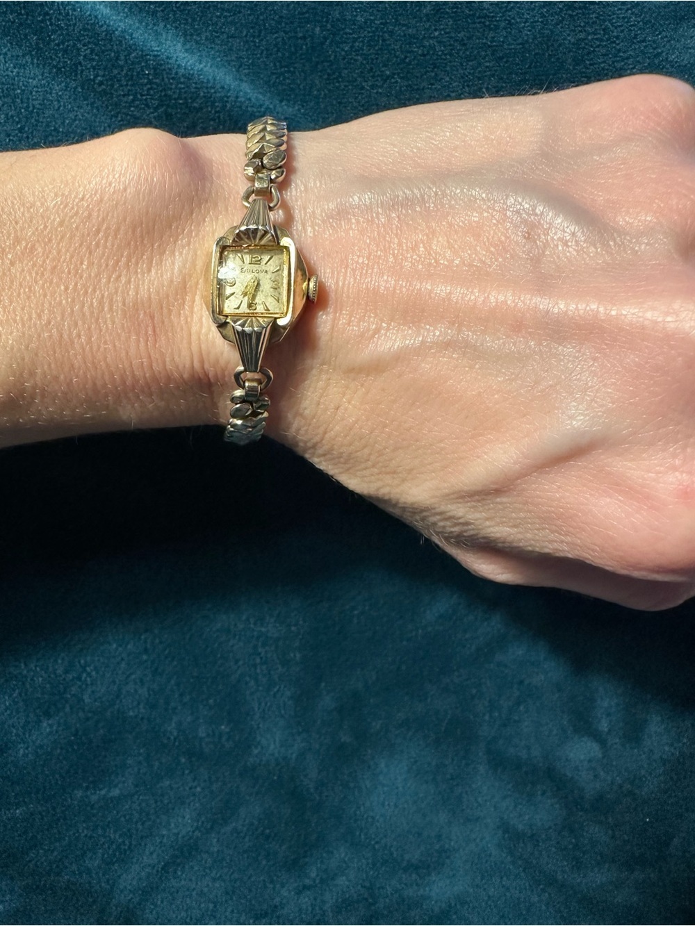 Bulova Women’s Wrist Watch - Picture 3 of 6